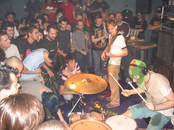 Lightning Bolt live in Cox18, 10 ottobre 2004. © Barnaba Ponchielli