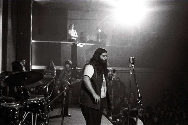 Canned Heat in concerto al Teatro Nazionale di Milano, 1970. © Fabio Treves